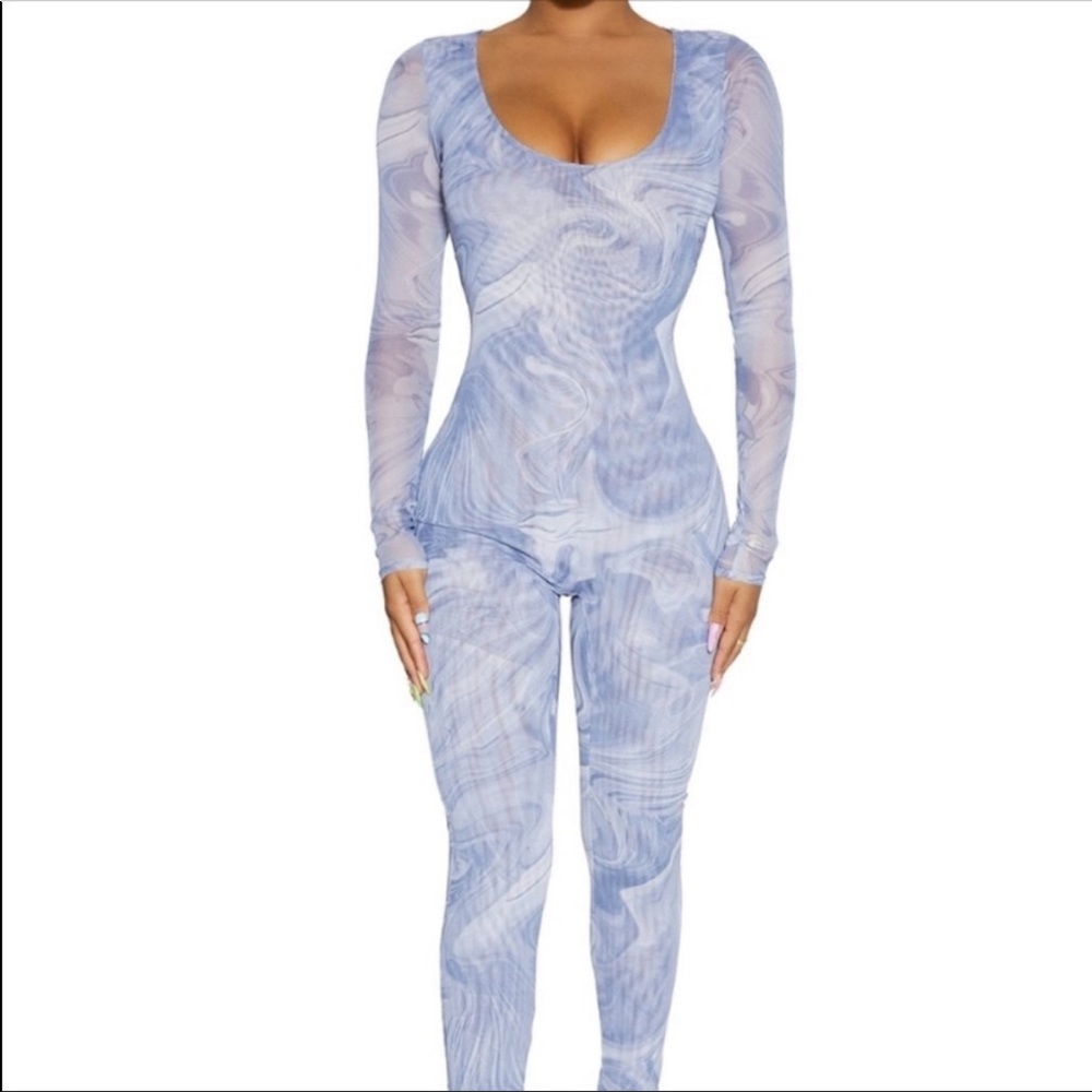 Naked Wardrobe Blue Rush